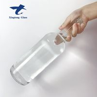 500ml Glasflaschen mit Schraubverschluss und Mattierter Oberfläche Anpassbares Design aus Shandong Kartonverpackt