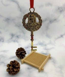 <strong>Santa</strong> <strong>Key</strong> Big Hanging Ornaments Christmas,2021 Metal square Oversized China Gold Christmas Ornaments for Decoration Bulk Display - Product Image 4
