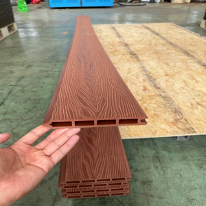 Panneaux de clôture en composite WPC à grain de bois 2026 pour jardin domestique, panneaux de clôture en PVC OEM <span class=keywords><strong>anti</strong></span>-UV 3D pour extérieur - Product Image 3