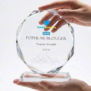 Trophée en <span class=keywords><strong>cristal</strong></span> personnalisé, plaque octogonale gravée sur mesure, reconnaissance des employés, reconnaissance des réalisations d'entreprise, cadeaux d'excellence - Product Image 4