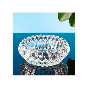 Posacenere moderno colorato diamante rotondo Logo personalizzato posacenere in vetro Bar all'ingrosso all'ingrosso