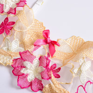 En kaliteli moda 3-Piece kadın seksi iç çamaşırı seti nakış dantel çiçek tasarım Backless iç çamaşırı % - Product Image 6