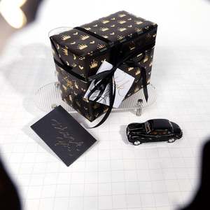 High Quality <b>Birthday</b> Black Gold Coated <b>Paper</b> Series Roll Bulk Wholesale Luxury Gift Packaging - Product Image 4