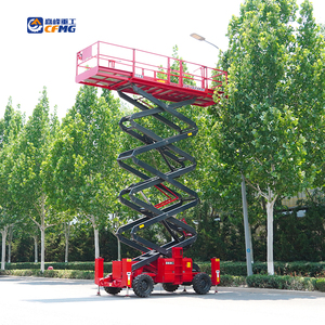 Plateforme élévatrice à ciseaux tout-terrain automatique Cfmg 16m/680kg 4x4 avec stabilisateurs - Product Image 4