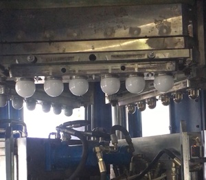 2021 di modo di plastica PVC aria che soffia pantofola muffa per le donne e l'uomo fabbrica Cinese scarpa stampi disegno - Product Image 4