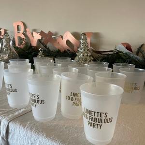 Vaso <span class=keywords><strong>de</strong></span> Café Desechable Personalizado <span class=keywords><strong>para</strong></span> Llevar, <span class=keywords><strong>de</strong></span> Plástico PET Ecológico <span class=keywords><strong>de</strong></span> 500 ml, con Tapa Transparente Impresa y Logotipo Personalizado, <span class=keywords><strong>para</strong></span> el Día <span class=keywords><strong>de</strong></span> Martin Luther King - Product Image 5