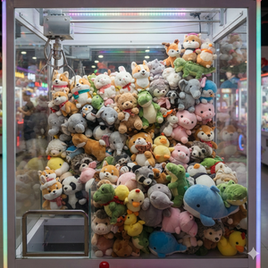 Juguetes de peluche al por mayor para máquinas de garras, premios de peluche suave a granel, juguete de peluche de tiburón, animal de peluche para adultos y niños - Product Image 1