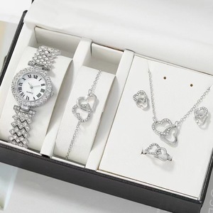 Set de Reloj y Joyería con Corazón F-14 en Oferta Reloj de Cuarzo a la Moda para Dama Nuevo Set de Regalo de Aleación - Product Image 3