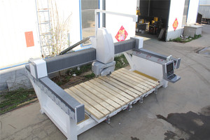 Scie à pont 5 axes pour dalles de béton et comptoirs de cuisine, machine de découpe CNC 5 axes pour pierre, granit et <span class=keywords><strong>marbre</strong></span> - Product Image 3