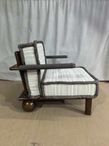 Poltrona Lounge Classica Spagnola dal Design Unico, Arredamento per Villa, Sedia Imbottita con Struttura Morbida per Soggiorno, Casa e Appartamento - Product Image 5