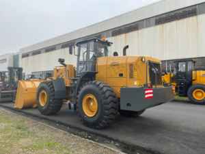 LONKING CDM863 Charger <span class=keywords><strong>6</strong></span> Ton Front Shovel Wheel Loader avec pneus radiaux <span class=keywords><strong>à</strong></span> vendre - Product Image 4