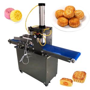 Machine automatique de fabrication de gâteaux de lune, petite machine de formage et d'estampage de gâteaux de lune, machine à gâteaux de lune pour la fête de la mi-automne - Product Image 1