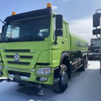 Camión Cisterna de Agua de 20 Toneladas, Nuevo y Usado, del Grupo Chengda, SINOTRUK Howo 6*4, Camión Cisterna con Aspersor para Agua Potable