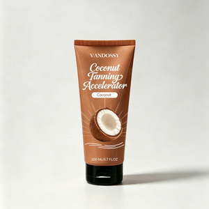 Acelerador de Bronceado de Marca Privada Divo, Bronce Natural, Absorción Rápida, Crema Bronceadora Hidratante sin Sol con Coco, 200 ml - Product Image 5