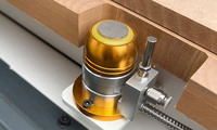 Mesin Router CNC HUAHUA SKG-812H dengan Perangkat Lunak Nesting yang Dikembangkan Secara Independen dan Magazin Perkakas Tipe Linear