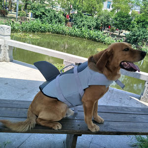 Offres Spéciales prix usine mignon requin sirène flottant <span class=keywords><strong>chien</strong></span> gilets <span class=keywords><strong>de</strong></span> sauvetage gilets <span class=keywords><strong>de</strong></span> bain personnalisation bienvenue - Product Image 3