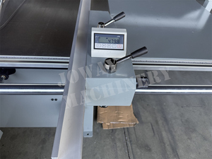 เครื่องเลื่อยสำหรับงานไม้ไม้บรรทัดอิเล็กทรอนิกส์ดิจิตอลโต๊ะสไลด์เลื่อย - Product Image 5