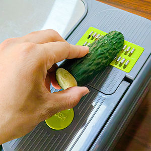 Utensilios para Frutas y Verduras, Cortador de Patatas y Zanahorias, Rebanador de Frutas de Acero Inoxidable, Cortador de Verduras Multifuncional - Product Image 6