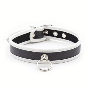 สายรัดคอแหวนหลายสีสำหรับคู่รักสายรัดพันธนาการแบบ BDSM สำหรับคอสเพลย์เร้าอารมณ์และท่าทางอีโรติก - Product Image 2