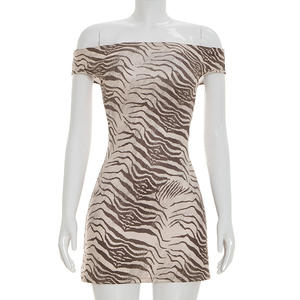 Viviblook C26DS076 Vestido de Mujer para Verano, Nuevo Modelo con Cuello Descubierto, Estampado de Cebra, Mini Vestido de Fiesta para Damas - Product Image 2