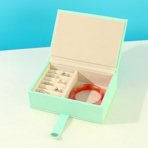 <span class=keywords><strong>2025</strong></span> <span class=keywords><strong>New</strong></span> Hộp Đồ Trang Sức Cuốn Sách Phong Cách Giấu Nút Nhẫn Bông Tai Vòng Đeo Tay Vòng Cổ Lưu Trữ Hộp Đồ Trang Sức Tổ Chức Trường Hợp Nhẫn Chủ - Product Image 4