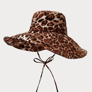 หมวกกันแดดทรงบักเก็ตพิมพ์ลายเสือดาวสไตล์เรโทรแฟชั่นสตรีท ขายดีประจำฤดูร้อน หมวกลำลอง - Product Image 6