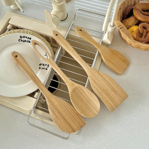 Juego de espátulas de bambú, 4 piezas, utensilios de cocina antiadherentes y resistentes al calor para freír en sartén - Product Image 1