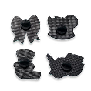 Spilla da bavero in metallo smaltato rigido con bandiera USA, all'ingrosso dal produttore, per tifosi della Coppa del Mondo, souvenir patriottico - Product Image 5