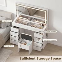 Table de toilette moderne et tendance en bois avec miroir LED, bureau de maquillage avec plateau en verre, table de coiffeuse avec station de charge pour chambre à coucher