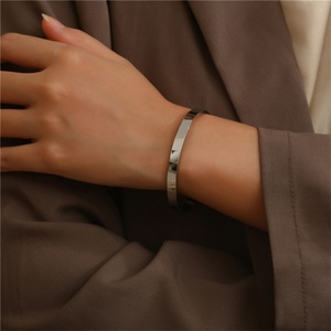 Valentine's Gift Remember I Love You <b>Bracelet</b> Custom Engrave Words Stainless Steel Cuff <b>Bangle</b> <b>Bracelet</b> - Product Image 1