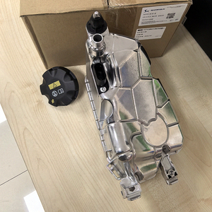 17139846642, 17138610656 Tanque de Agua de Aluminio para Automóviles, Piezas de Repuesto, Refrigerante de Expansión para BMW Serie 5 6 7 8 G30 G31 G32 <span class=keywords><strong>G12</strong></span> - Product Image 4