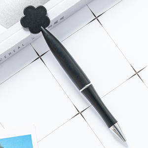 Stylo bille en plastique créatif à motif floral de dessin animé, personnalisable avec logo imprimé, pour la papeterie de bureau – Vente en gros - Product Image 5