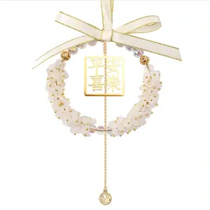 Decorazione bianca al quarzo Ross personalizzata fatta a mano con perline in cristallo per interni pendenti per le donne