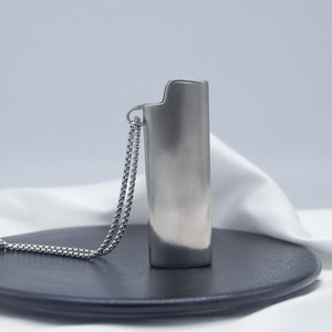 จี้สร้อยคอไทเทเนียมสตีลทรงเรขาคณิตสำหรับผู้ชาย สไตล์ฮิปฮอป ของขวัญเครื่องประดับสแตนเลส - Product Image 1