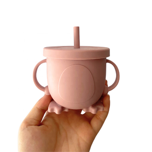 Gobelets en silicone pour enfants avec des motifs mignons et des couvercles anti-fuite Modèle KKBB30 - Product Image 2