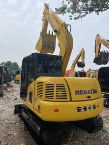 Excavatrice d'occasion Komatsu PC70-8 – Performances parfaites, prix bas, mini-bulldozer sur chenilles avec moteur, boîte de vitesses et pompe à engrenages inclus - Product Image 3