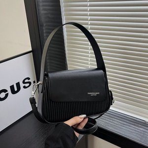 Nouveauté <span class=keywords><strong>sac</strong></span> <span class=keywords><strong>pour</strong></span> femmes 2025 luxe Texture <span class=keywords><strong>large</strong></span> <span class=keywords><strong>bandoulière</strong></span> <span class=keywords><strong>sac</strong></span> carré concepteur mode Simple <span class=keywords><strong>sac</strong></span> à <span class=keywords><strong>bandoulière</strong></span> <span class=keywords><strong>pour</strong></span> dames - Product Image 4