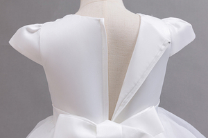 Robe de princesse longue en maille à ourlet irrégulier pour grandes filles, idéale pour récital de piano et fête de Noël - Vente en gros usine - Product Image 4