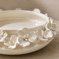 Bol décoratif en céramique blanche, applique florale 3D, centre de table sculptural pour table basse, décoration intérieure