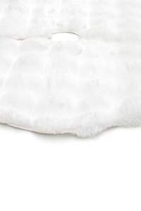 Havana Faux Fur Modern Polyester <b>Christmas</b> Tree Skirt Fluffy Plush Anti-Slip Backing Extra Thick Holiday Decoration <b>Mat</b> Shaggy - Product Image 4