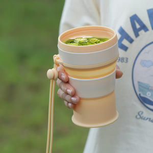 Tasse en silicone pliable, tasse de voyage portable, résistante aux hautes températures, avec sangle, compatible lave-vaisselle et micro-ondes, pour le sport - Product Image 4