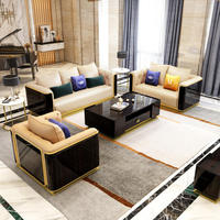 Meistverkaufte Fabrikdirekte Moderne Luxus-Design Mikrofaser-Leder Sofas Gepolsterte Couches für Hotel Villa Apartment Wohnzimmer