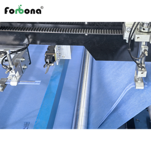 Machine automatique Forbona PLC pour la fabrication de blouses chirurgicales avec couture ultrasonique et scellage des poignets - Product Image 2