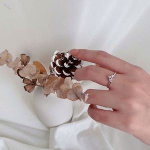 Dylam Fashion - Bagues empilables en argent plaqué or blanc S925, design simple et minimaliste, de bonne qualité, style vintage, tendance, motif triangle - Product Image 3