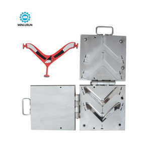 Betrouwbare Prestaties Prachtige Hoge Sterkte Interessante Straat Platte Flip Flop Vamp Bandjes Mallen <span class=keywords><strong>Pvc</strong></span> Slipper Riem Bovenste Mold - Product Image 4