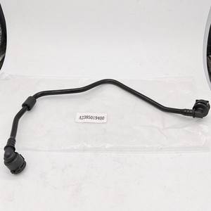 Réservoir <span class=keywords><strong>d</strong></span>'expansion avec vanne <span class=keywords><strong>d</strong></span>'arrêt et ligne de purge A2385019400 pour Mercedes-Benz Classe E CLS (C257) W213 2385019400 - Product Image 2