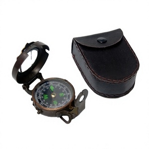 Boussole nautique en laiton Antique avec pochette en cuir Fournitures nautiques Compas à cadran solaire - Product Image 1
