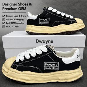 Zapatillas de Lona de Alta Calidad para Hombre y Mujer, Diseño de Lujo 2026, Color Negro y Blanco, Suela Disuelta, Estilo Retro Casual Deportivo, Nuevo - Product Image 1