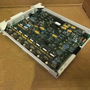 หน่วยความจำแฟลช240 V Honeywell ตัวควบคุมตรรกะแบบตั้งโปรแกรมได้โมดูล16 I O Modbus ควบคุมอุตสาหกรรม - Product Image 2
