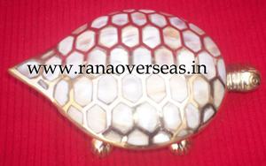 Brass Metal Decorative Tortoise <b>Figurine</b> for Hotel , Office , School , Cafe and Restaurant - Product Image 2